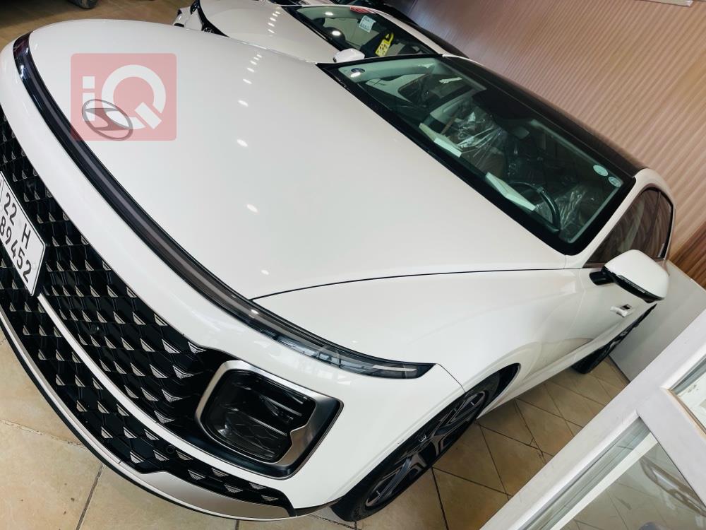 هيونداي أزيرا